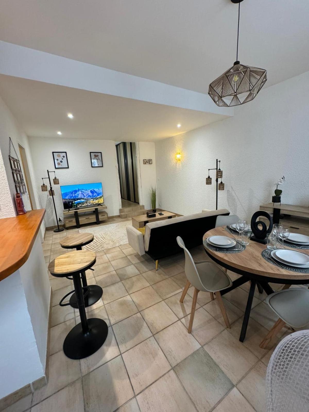 Charmant Appartement En Hypercentre De Castelnaudary Dış mekan fotoğraf